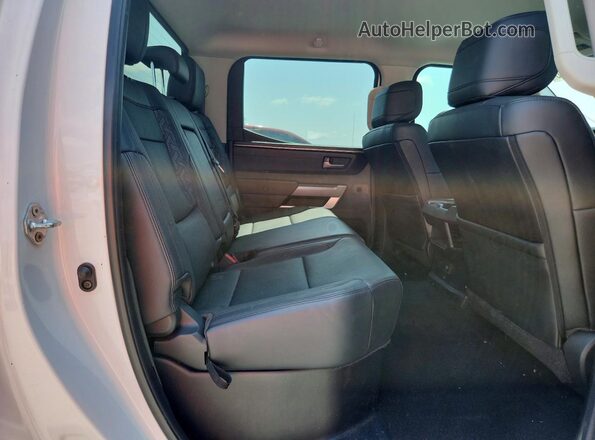 5TFLA5DB5PX058478 2023 TOYOTA TUNDRA White Vista de los asientos traseros