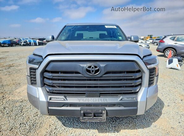 5TFLA5DB6SX272310 2025 TOYOTA TUNDRA Silver Вид спереду