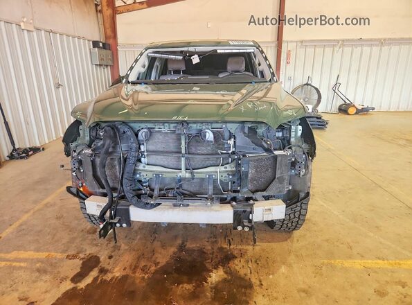 5TFLA5DB9NX028588 2022 TOYOTA TUNDRA Green Դիմացի տեսք