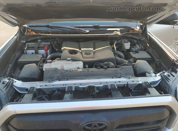 5TFLA5EC7PX015963 2023 TOYOTA TUNDRA Silver Rear interior view