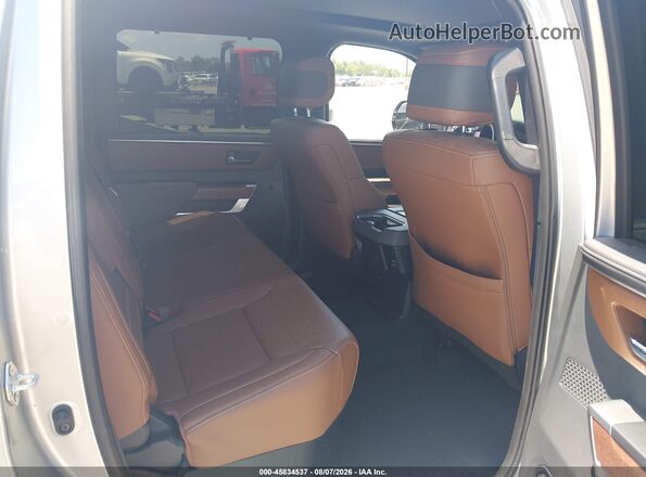 5TFMA5DB3SX270566 2025 TOYOTA TUNDRA Silver Вид наклейки з VIN-кодом