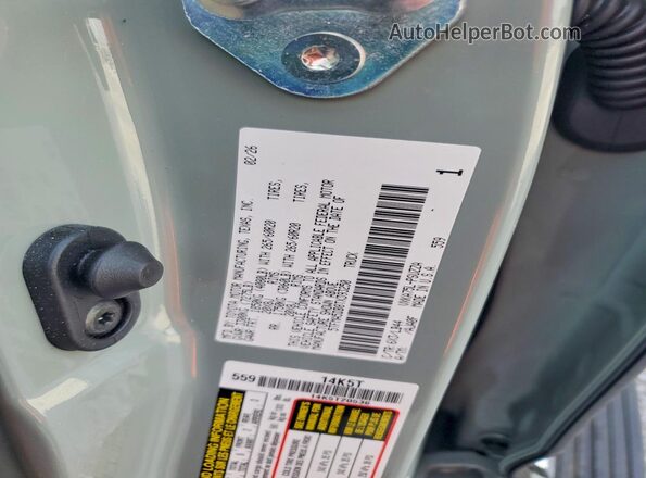 5TFMA5DB8TX393250 2026 TOYOTA TUNDRA Gray Widok komory silnika