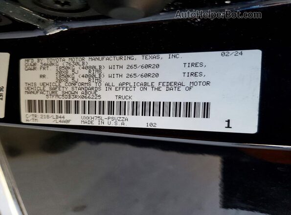 5TFMC5DB3RX066225 2024 TOYOTA TUNDRA Black Widok komory silnika