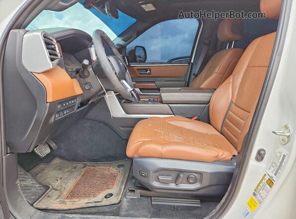 5TFMC5DB8SX100634 2025 TOYOTA TUNDRA White Սալոնի դիմացի տեսք