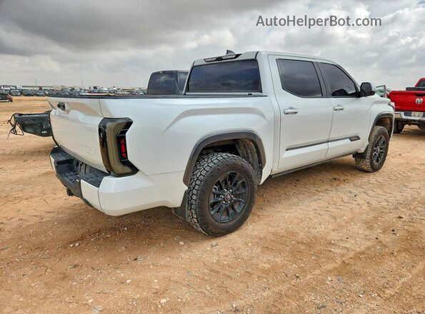 5TFMC5DB8SX100634 2025 TOYOTA TUNDRA White Հետևի աջ