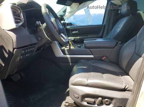 5TFNA5DB4RX232228 2024 TOYOTA TUNDRA Green Вид салону спереду