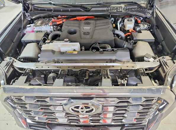 5TFNC5DB0TX117241 2026 TOYOTA TUNDRA Charcoal Widok wnętrza z tyłu