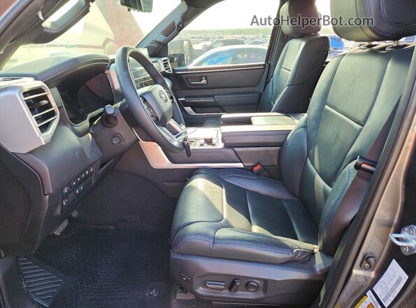 5TFNC5DB3RX047131 2024 TOYOTA TUNDRA Gray Vista interior delantera