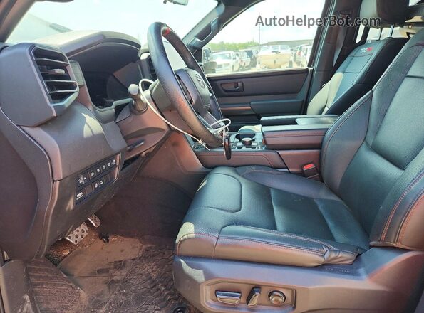 5TFPC5DB9RX084967 2024 TOYOTA TUNDRA Gray Front interior view