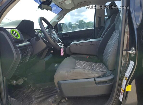 5TFRM5F12JX128015 2018 TOYOTA TUNDRA Black Widok wnętrza z przodu