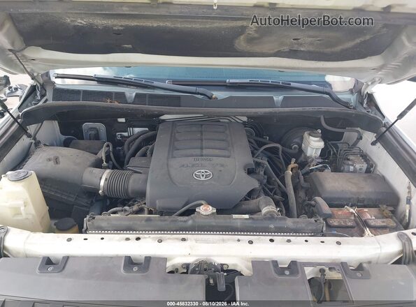 5TFRM5F16KX137558 2019 TOYOTA TUNDRA Белый Вид сзади