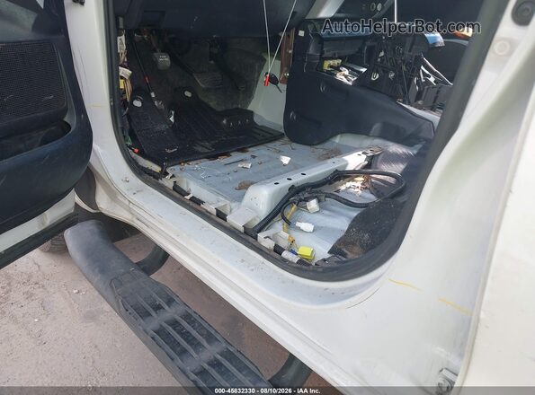 5TFRM5F16KX137558 2019 TOYOTA TUNDRA Белый Вид спереди