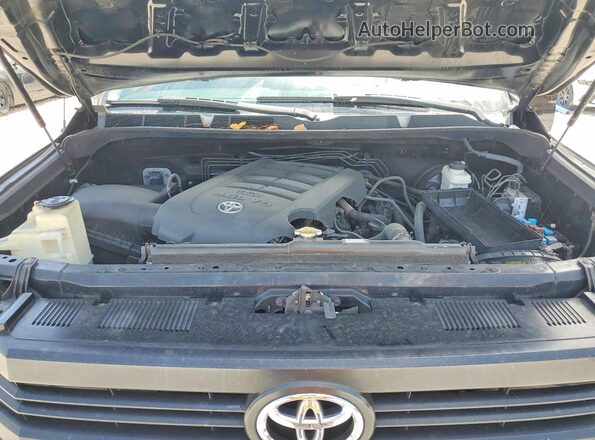 5TFRM5F1XHX110730 2017 TOYOTA TUNDRA Black Вид задньої частини салону