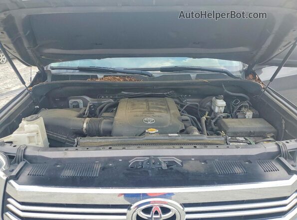 5TFRW5F17GX207733 2016 TOYOTA TUNDRA Gray Rear interior view