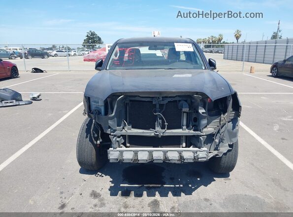 5TFRX5GN2HX097433 2017 TOYOTA TACOMA Silver Սալոնի հետևի տեսք