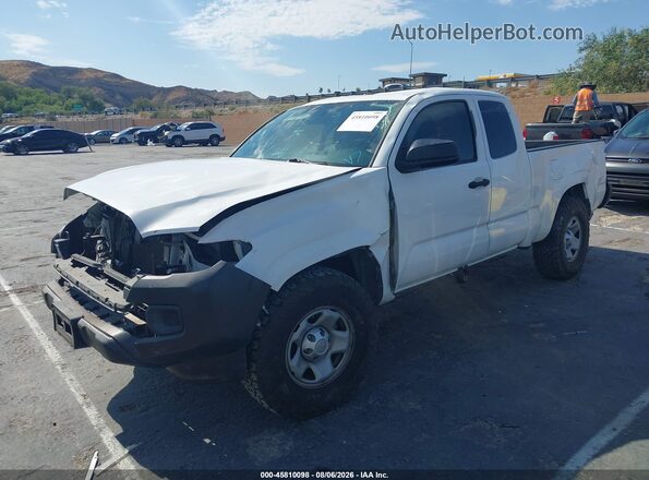 5TFRX5GN4HX075448 2017 TOYOTA TACOMA White Front left