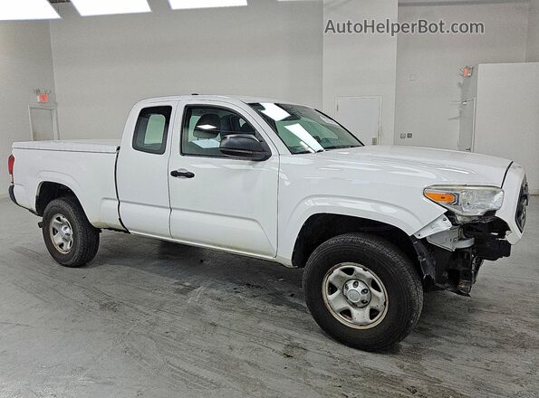 5TFRX5GN5GX069544 2016 TOYOTA TACOMA White Front right