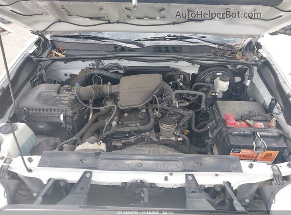 5TFRX5GN7HX083446 2017 TOYOTA TACOMA White Rear view
