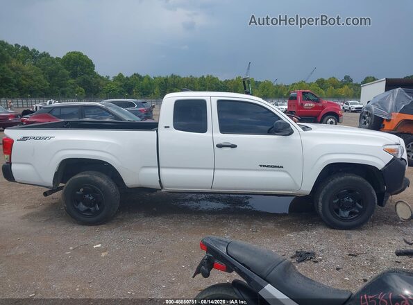 5TFRX5GN7HX083446 2017 TOYOTA TACOMA White 360 interior view