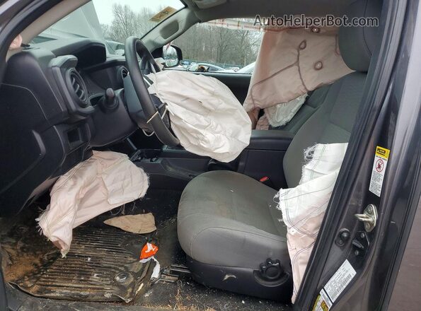 5TFRX5GNXHX083585 2017 TOYOTA TACOMA Gray Սալոնի դիմացի տեսք