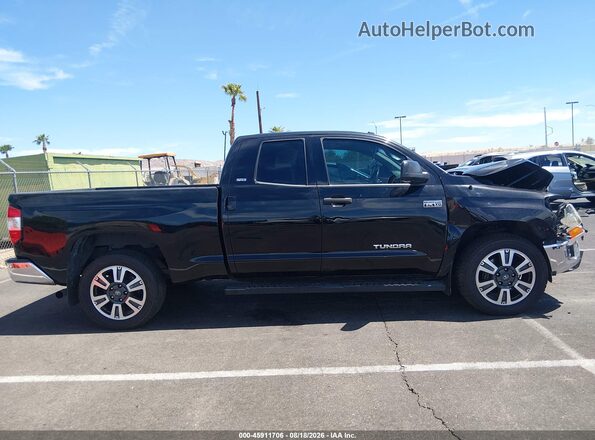 5TFRY5F14HX225246 2017 TOYOTA TUNDRA Black Rear interior view