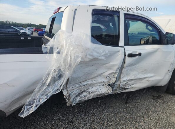 5TFRY5F15JX242319 2018 TOYOTA TUNDRA White Հետևի նստատեղերի տեսք