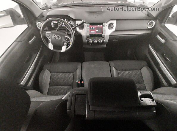 5TFRY5F17LX258833 2020 TOYOTA TUNDRA Silver Vista del salpicadero