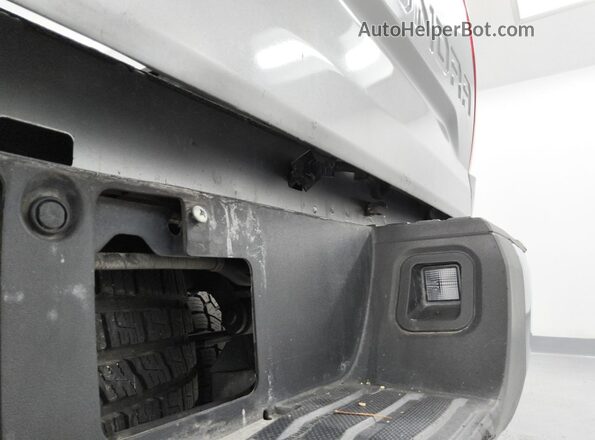 5TFRY5F17LX258833 2020 TOYOTA TUNDRA Silver 