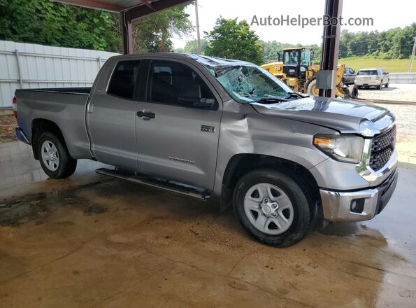 5TFRY5F18JX242136 2018 TOYOTA TUNDRA Серебряный 