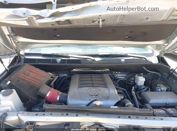 5TFRY5F18KX248438 2019 TOYOTA TUNDRA Серебряный Вид сзади