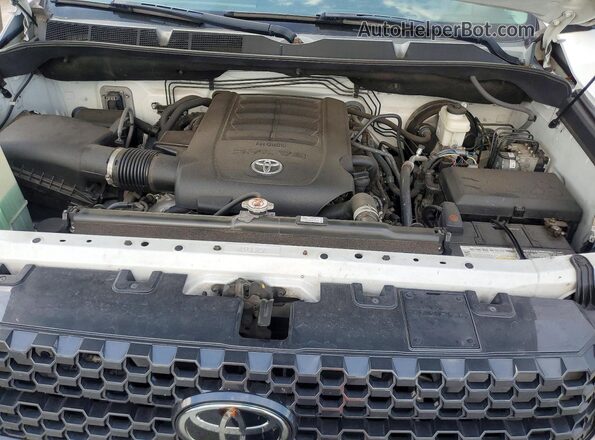 5TFRY5F19JX236197 2018 TOYOTA TUNDRA White Widok wnętrza z tyłu