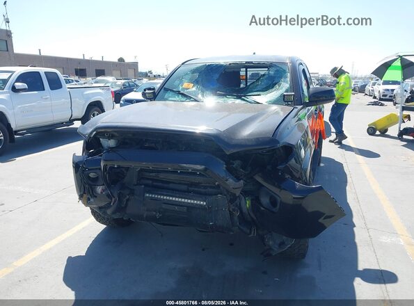5TFSX5EN6GX047265 2016 TOYOTA TACOMA Black Widok z przodu