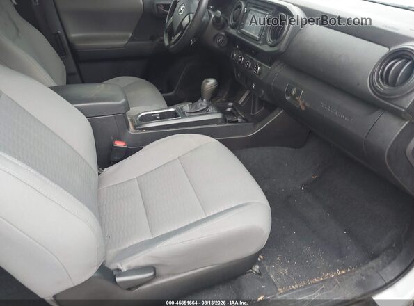 5TFSX5EN8GX045100 2016 TOYOTA TACOMA White Вид салону спереду