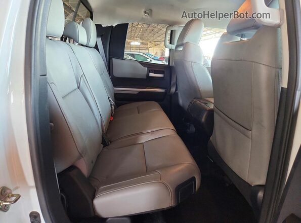 5TFSY5F15GX210111 2016 TOYOTA TUNDRA White Rear seats view