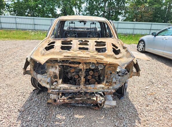 5TFSZ5AN3HX119153 2017 TOYOTA TACOMA Burn წინა ხედი