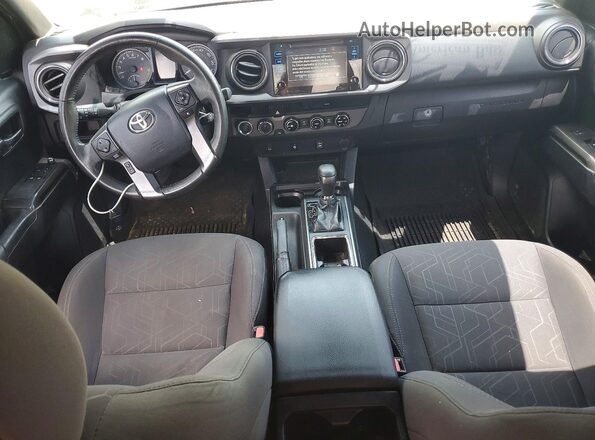 5TFSZ5AN4HX108288 2017 TOYOTA TACOMA Charcoal წინა პანელის ხედი