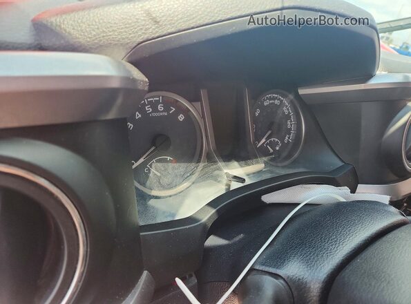 5TFSZ5AN9KX172818 2019 TOYOTA TACOMA Red Սարքավորումների վահանակի տեսք