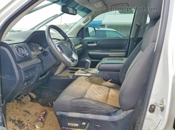 5TFUY5F11HX595676 2017 TOYOTA TUNDRA White წინა სალონის ხედი