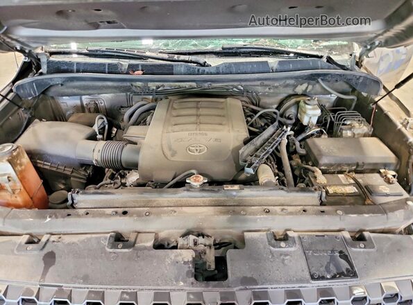 5TFUY5F14JX760352 2018 TOYOTA TUNDRA Silver უკანა სალონის ხედი