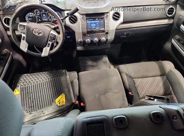 5TFUY5F14JX760352 2018 TOYOTA TUNDRA Silver წინა პანელის ხედი