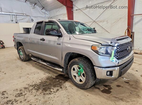 5TFUY5F14JX760352 2018 TOYOTA TUNDRA Silver წინა მარჯვენა