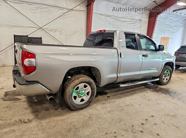 5TFUY5F14JX760352 2018 TOYOTA TUNDRA Silver უკანა მარჯვენა