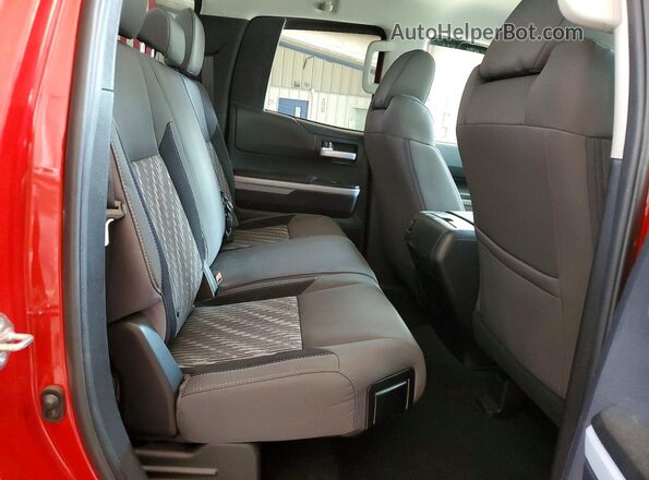 5TFUY5F19LX920633 2020 TOYOTA TUNDRA Красный Вид задних сидений