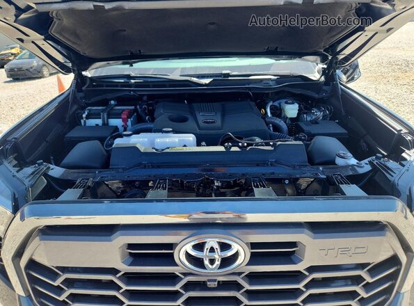 5TFWA5DB0TX411622 2026 TOYOTA TUNDRA Black Вид задньої частини салону