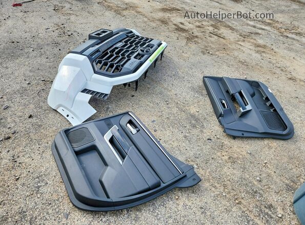 5TFWA5DB2SX282233 2025 TOYOTA TUNDRA White Вид підкапотного простору