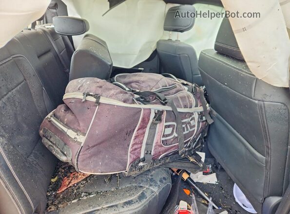 5TFWA5DB2TX380485 2026 TOYOTA TUNDRA Black Vista de los asientos traseros