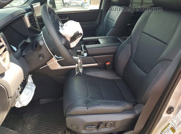5TFWA5DB4TX366121 2026 TOYOTA TUNDRA Silver წინა სალონის ხედი