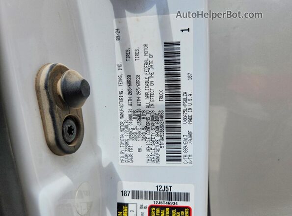 5TFWA5DB6SX244083 2025 TOYOTA TUNDRA White Вид наклейки з VIN-кодом