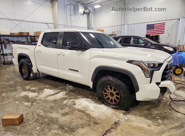 5TFWA5DB9RX184861 2024 TOYOTA TUNDRA White Передня права чверть