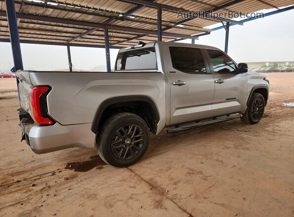 5TFWA5DBXTX361182 2026 TOYOTA TUNDRA Silver Tył prawy